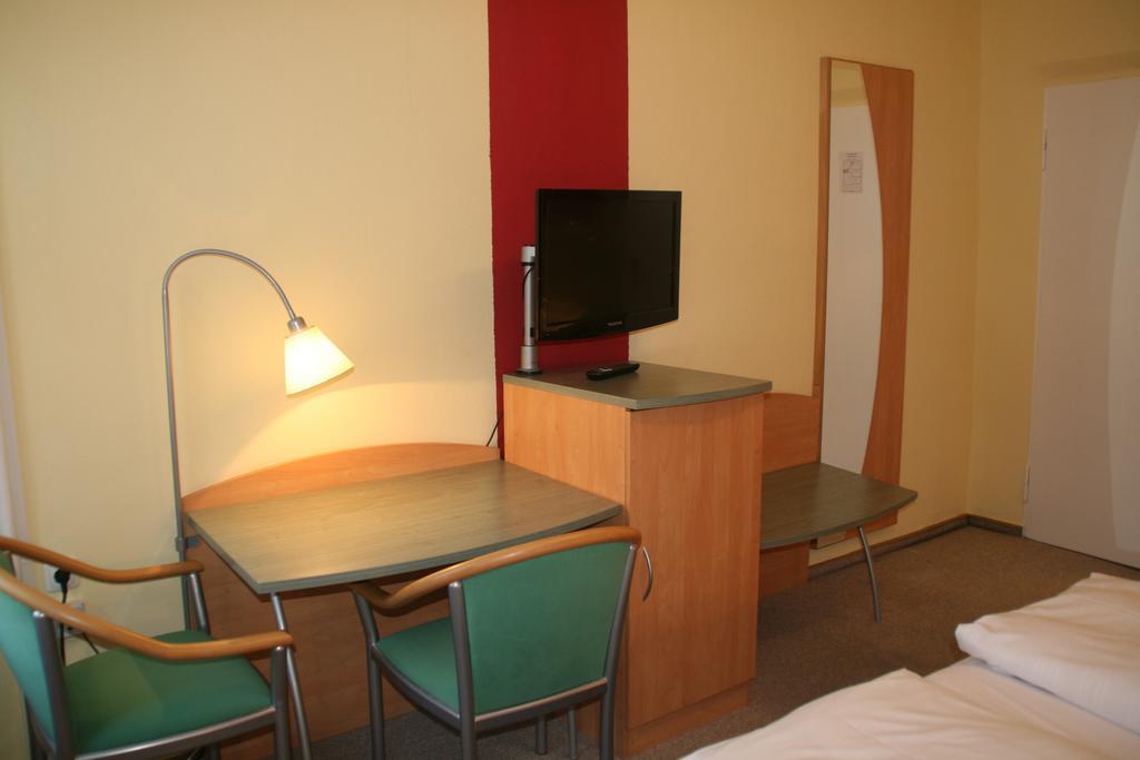 Hotel Cafe Lieb Bamberg Habitación foto